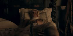 extant_HouseOfTheDragon_2x05_Regent_5180