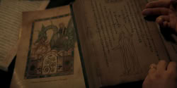 extant_HouseOfTheDragon_2x05_Regent_5212