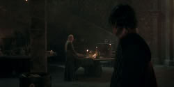 extant_HouseOfTheDragon_2x05_Regent_5319