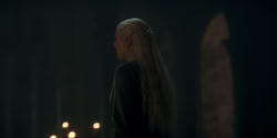 extant_HouseOfTheDragon_2x05_Regent_5360