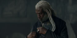 extant_HouseOfTheDragon_2x06_Smallfolk_0654