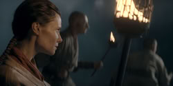 extant_HouseOfTheDragon_2x06_Smallfolk_1990