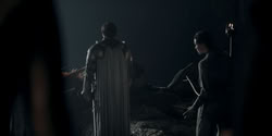extant_HouseOfTheDragon_2x06_Smallfolk_2045