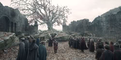 extant_HouseOfTheDragon_2x07_TheRedSowing_1524