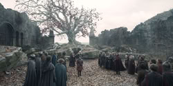 extant_HouseOfTheDragon_2x07_TheRedSowing_1525