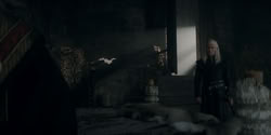 extant_HouseOfTheDragon_2x07_TheRedSowing_2027