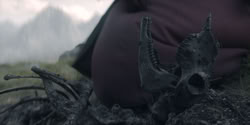 extant_HouseOfTheDragon_2x07_TheRedSowing_2667