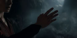 extant_HouseOfTheDragon_2x07_TheRedSowing_4498