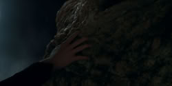 extant_HouseOfTheDragon_2x07_TheRedSowing_4503