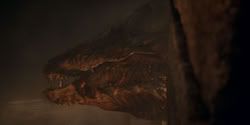 extant_HouseOfTheDragon_2x07_TheRedSowing_4826