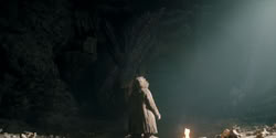 extant_HouseOfTheDragon_2x07_TheRedSowing_5393