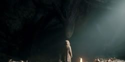 extant_HouseOfTheDragon_2x07_TheRedSowing_5398