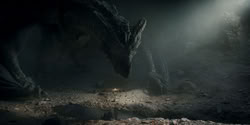 extant_HouseOfTheDragon_2x07_TheRedSowing_5472