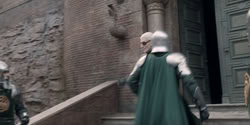 extant_HouseOfTheDragon_2x07_TheRedSowing_5635