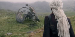 extant_HouseOfTheDragon_2x08_TheQueenWhoEverWas_6193