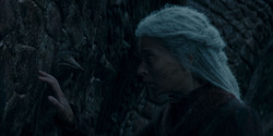 HouseOfTheDragon_3x01-SaltAndSeaFireAndBlood_0114