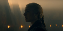 HouseOfTheDragon_3x01-SaltAndSeaFireAndBlood_0681
