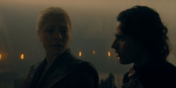 HouseOfTheDragon_3x01-SaltAndSeaFireAndBlood_0700