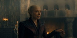 HouseOfTheDragon_3x01-SaltAndSeaFireAndBlood_0818
