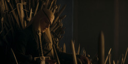 HouseOfTheDragon_3x01-SaltAndSeaFireAndBlood_1023
