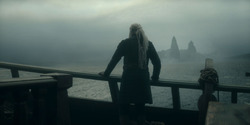 HouseOfTheDragon_3x01-SaltAndSeaFireAndBlood_1128