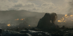 HouseOfTheDragon_3x01-SaltAndSeaFireAndBlood_1185