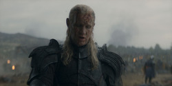 HouseOfTheDragon_3x01-SaltAndSeaFireAndBlood_1260