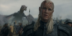 HouseOfTheDragon_3x01-SaltAndSeaFireAndBlood_1440