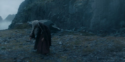 HouseOfTheDragon_3x01-SaltAndSeaFireAndBlood_1949