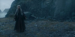 HouseOfTheDragon_3x01-SaltAndSeaFireAndBlood_1967