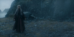 HouseOfTheDragon_3x01-SaltAndSeaFireAndBlood_1968