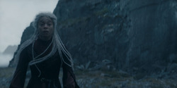 HouseOfTheDragon_3x01-SaltAndSeaFireAndBlood_1973
