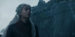 HouseOfTheDragon_3x01-SaltAndSeaFireAndBlood_1998