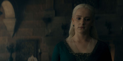 HouseOfTheDragon_3x01-SaltAndSeaFireAndBlood_2040