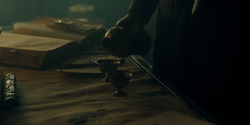 HouseOfTheDragon_3x01-SaltAndSeaFireAndBlood_2202