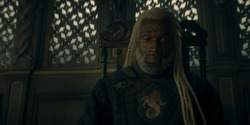 HouseOfTheDragon_3x01-SaltAndSeaFireAndBlood_2298