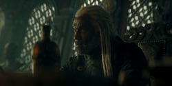 HouseOfTheDragon_3x01-SaltAndSeaFireAndBlood_2330
