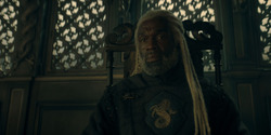 HouseOfTheDragon_3x01-SaltAndSeaFireAndBlood_2410