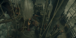HouseOfTheDragon_3x01-SaltAndSeaFireAndBlood_2530