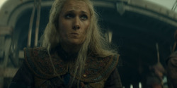 HouseOfTheDragon_3x01-SaltAndSeaFireAndBlood_2577