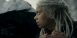 HouseOfTheDragon_3x01-SaltAndSeaFireAndBlood_2678