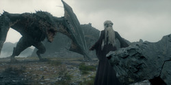 HouseOfTheDragon_3x01-SaltAndSeaFireAndBlood_2700