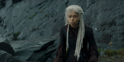 HouseOfTheDragon_3x01-SaltAndSeaFireAndBlood_2707
