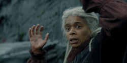 HouseOfTheDragon_3x01-SaltAndSeaFireAndBlood_2716