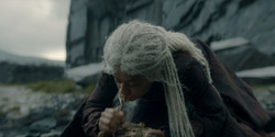HouseOfTheDragon_3x01-SaltAndSeaFireAndBlood_2756
