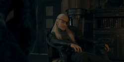 HouseOfTheDragon_3x01-SaltAndSeaFireAndBlood_2976