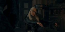 HouseOfTheDragon_3x01-SaltAndSeaFireAndBlood_3000