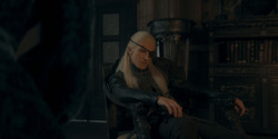 HouseOfTheDragon_3x01-SaltAndSeaFireAndBlood_3011