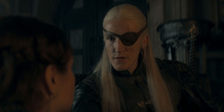 HouseOfTheDragon_3x01-SaltAndSeaFireAndBlood_3082