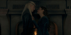 HouseOfTheDragon_3x01-SaltAndSeaFireAndBlood_3230